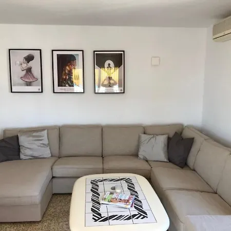 Apartamentos Albaida
